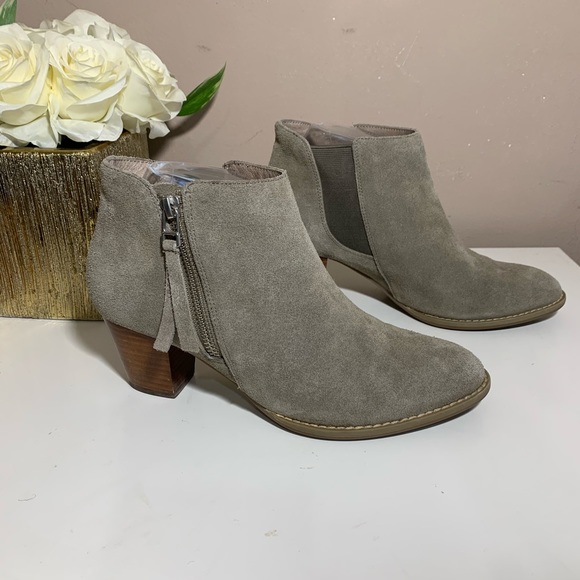 vionic upright sterling